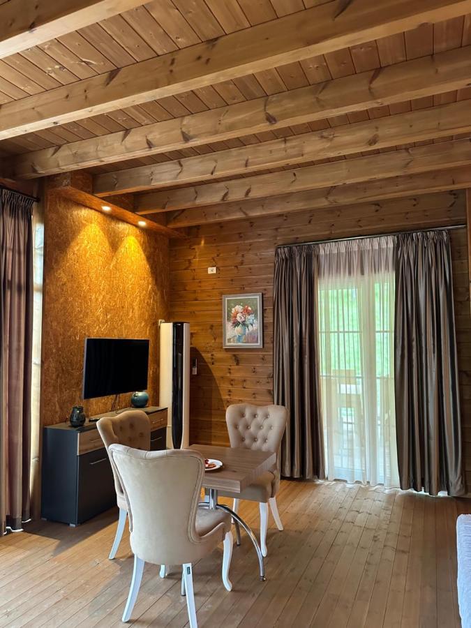 Bianca Hotel&Villa Priska e Madhe Esterno foto